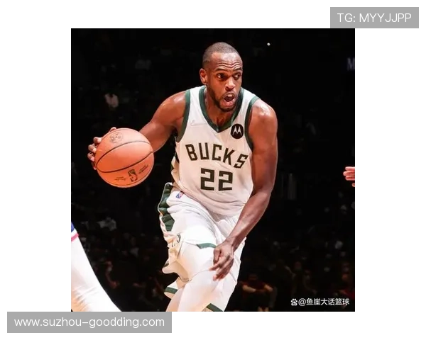 霍勒迪巧妙背后运球戏耍艾顿 小打大展现非凡球技