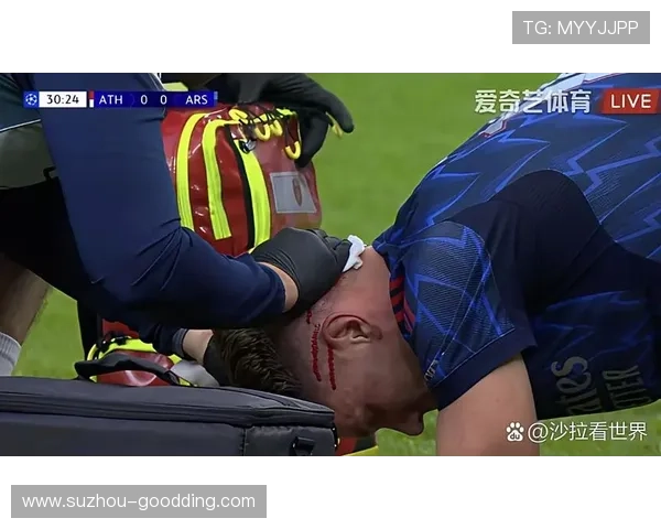 加布里埃尔高空跃起意外重摔下体撞击立柱引发男人们的共鸣与心痛